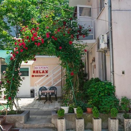 Hotel Relax Varna Exterior photo