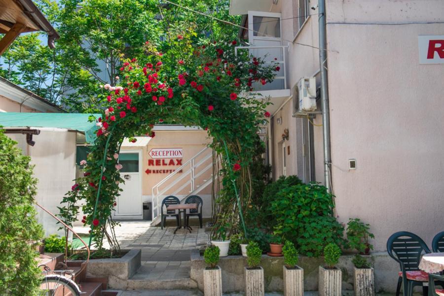 Hotel Relax Varna Exterior photo